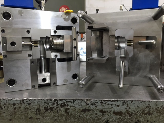 Injection Mold Tool Photos and Images & Pictures